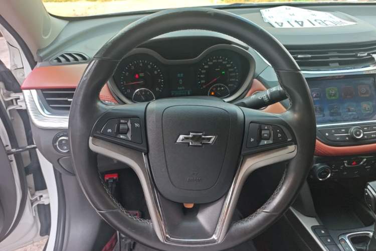 Used Chevrolet Malibu 2016 2.0L Automatic Luxury Edition Steering Wheel