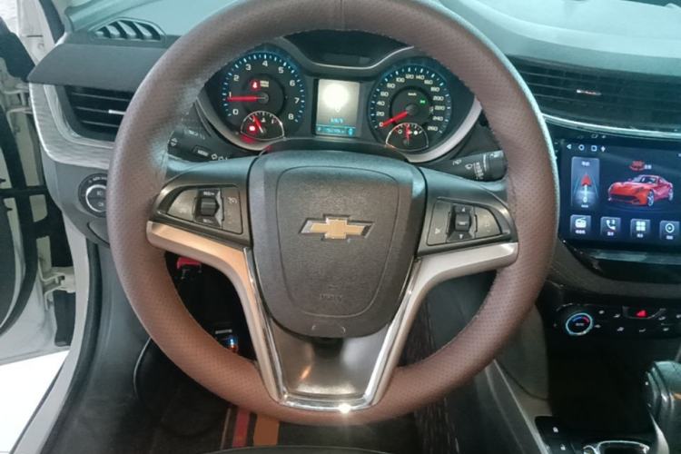 Used Chevrolet Malibu 2016 2.0L Automatic Luxury Edition Steering Wheel