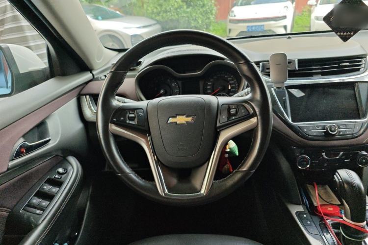 Used Chevrolet Malibu 2016 2.0L Automatic Luxury Edition Steering Wheel