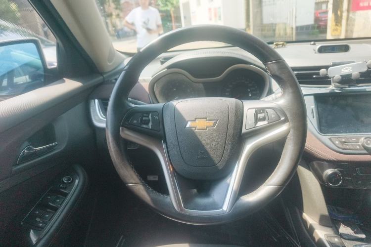Used Chevrolet Malibu 2016 2.0L Automatic Luxury Edition Steering Wheel