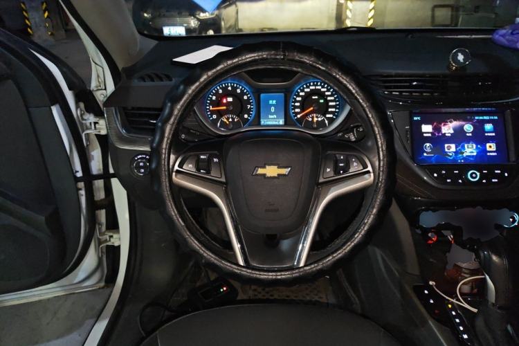 Used Chevrolet Malibu 2016 2.0L Automatic Luxury Edition Steering Wheel