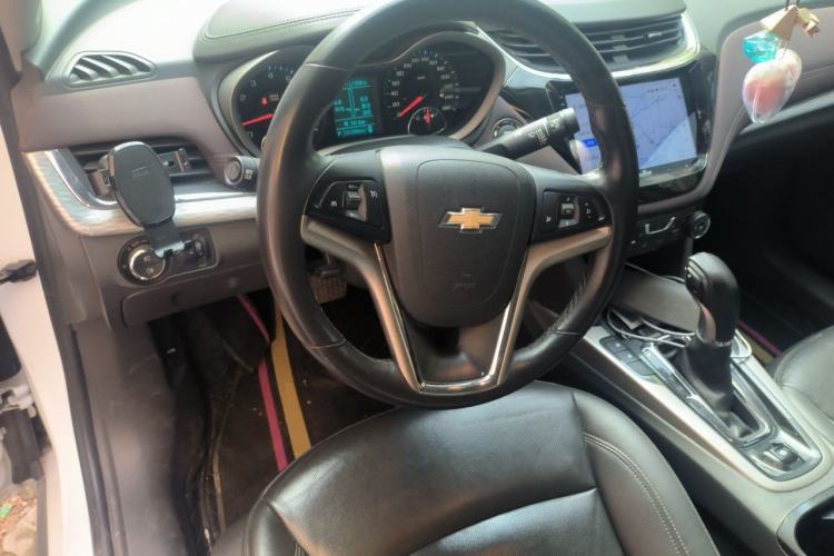 Used Chevrolet Malibu 2016 2.0L Automatic Luxury Edition Steering Wheel