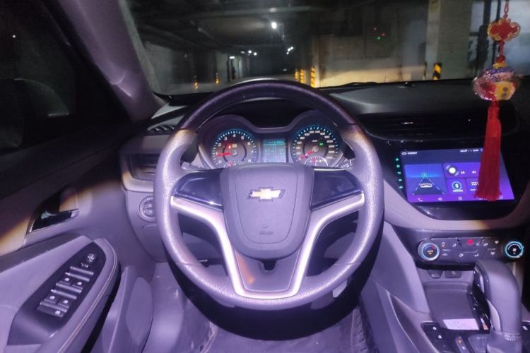 Used Chevrolet Malibu 2016 1.6T Automatic Comfort Edition Steering Wheel