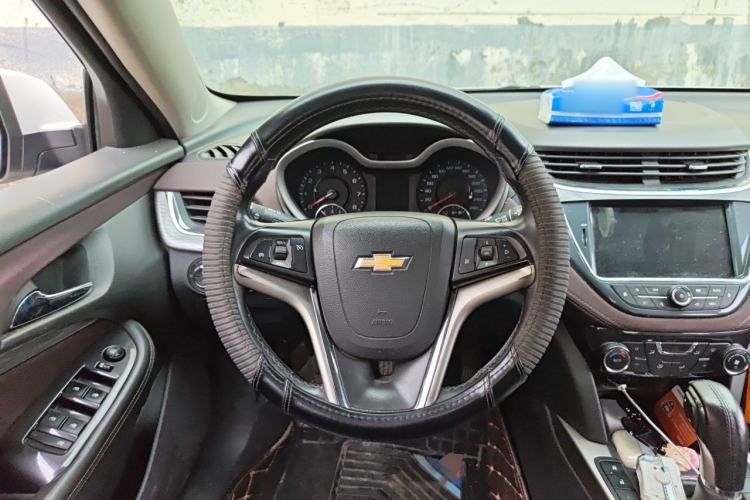 Used Chevrolet Malibu 2016 2.0L Automatic Luxury Edition Steering Wheel