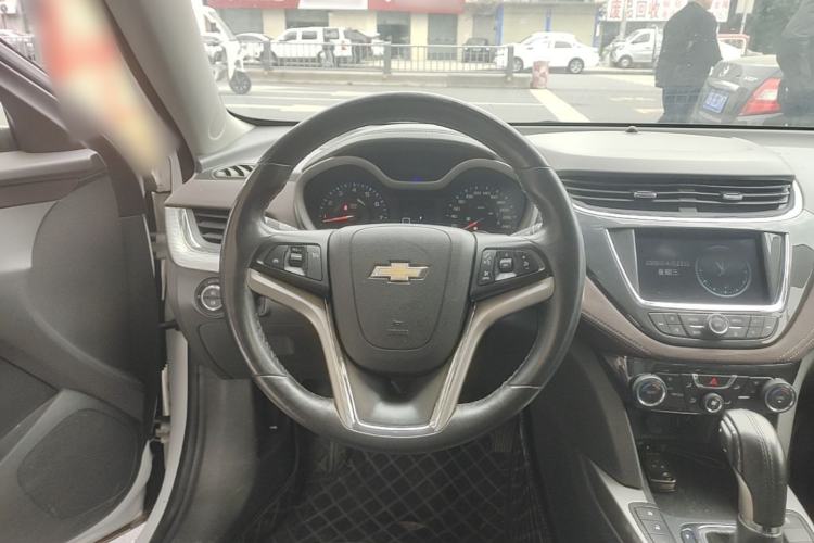 Used Chevrolet Malibu 2016 1.6T Automatic Luxury Edition Steering Wheel