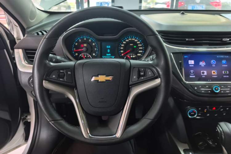 Used Chevrolet Malibu 2016 2.0L Automatic Luxury Edition Steering Wheel