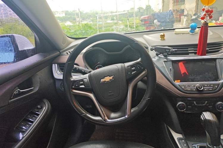 Used Chevrolet Malibu 2016 2.0L Automatic Luxury Edition Steering Wheel