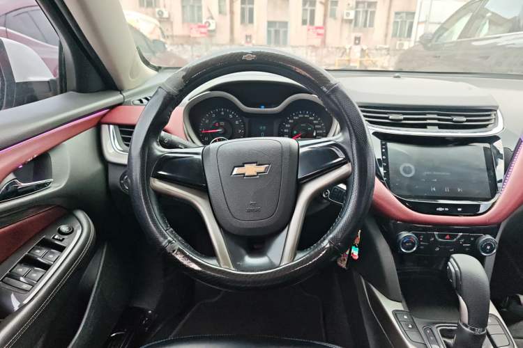 Used Chevrolet Malibu 2016 1.6T Automatic Comfort Edition Steering Wheel