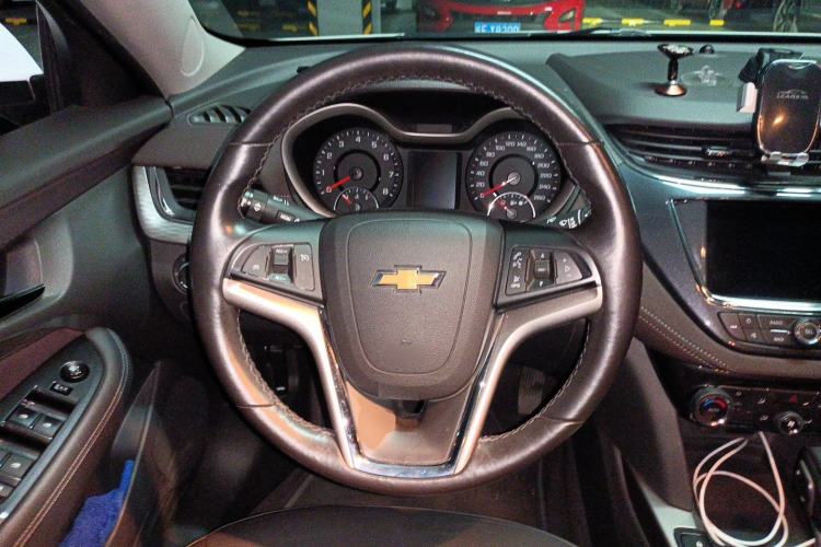 Used Chevrolet Malibu 2016 1.6T Automatic Luxury Edition Steering Wheel