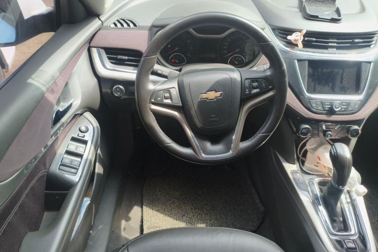 Used Chevrolet Malibu 2016 1.6T Automatic Luxury Edition Steering Wheel