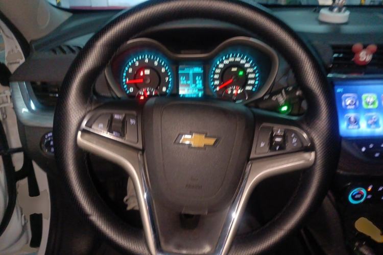 Used Chevrolet Malibu 2016 2.0L Automatic Luxury Edition Steering Wheel