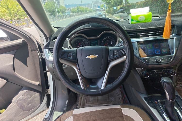 Used Chevrolet Malibu 2016 2.0L Automatic Luxury Edition Steering Wheel