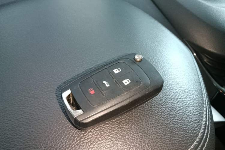 Used Chevrolet Malibu 2016 2.0L Automatic Luxury Edition Vehicle Key