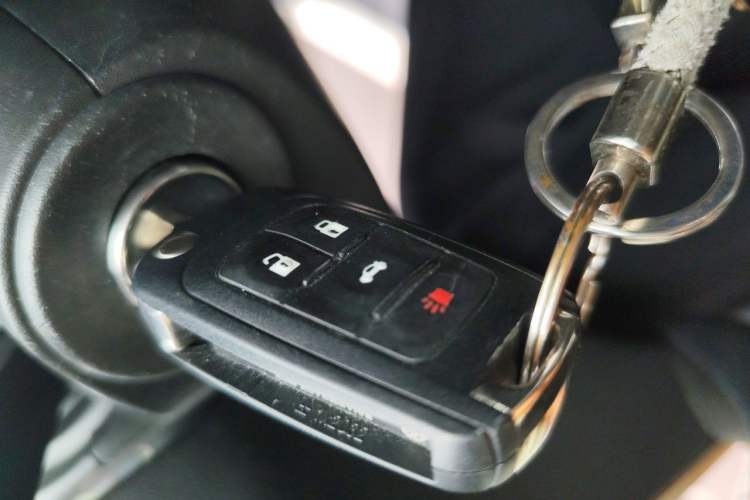 Used Chevrolet Malibu 2016 1.6T Automatic Comfort Edition Vehicle Key