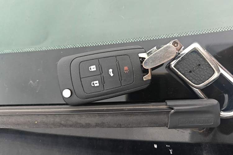 Used Chevrolet Malibu 2016 1.6T Automatic Luxury Edition Vehicle Key