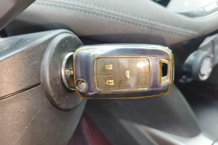Used Chevrolet Malibu 2016 1.6T Automatic Comfort Edition Vehicle Key