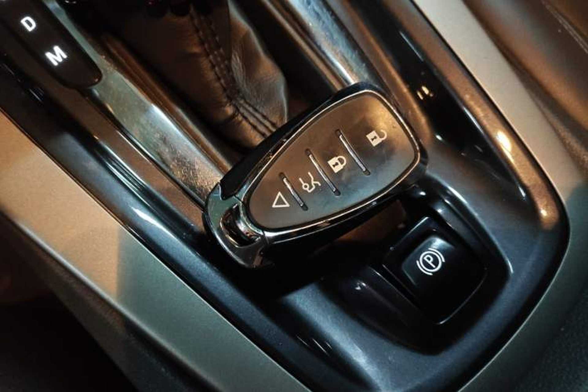 Used Chevrolet Malibu 2016 2.0L Automatic Luxury Edition Vehicle Key