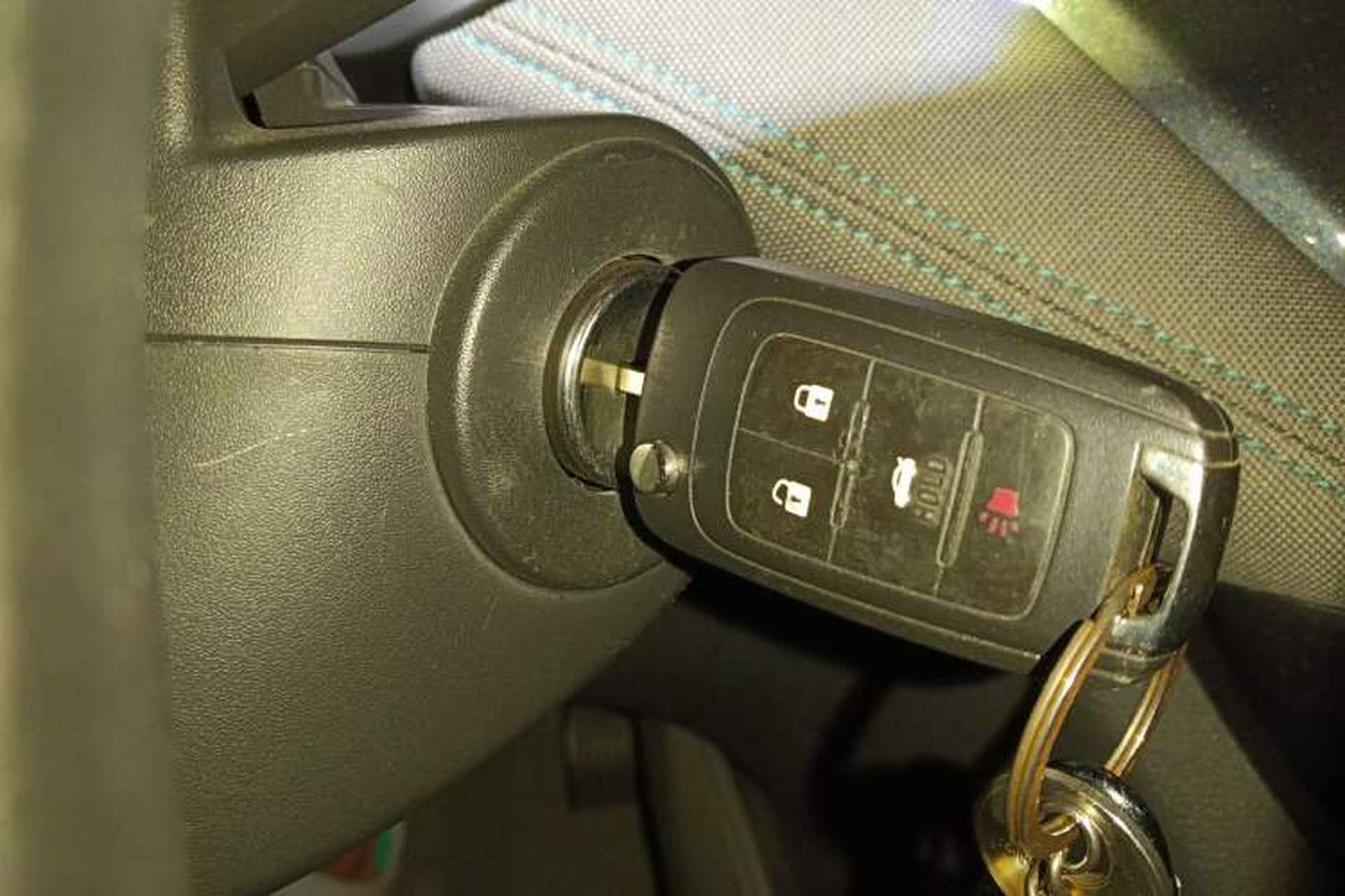Used Chevrolet Malibu 2016 1.6T Automatic Comfort Edition Vehicle Key