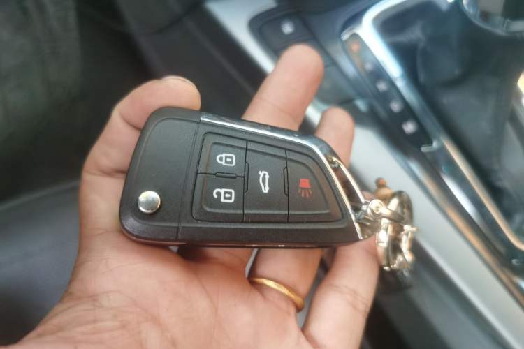 Used Chevrolet Malibu 2016 1.6T Automatic Luxury Edition Vehicle Key