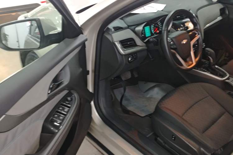 Used Chevrolet Malibu 2016 1.6T Automatic Comfort Edition Driver Seat