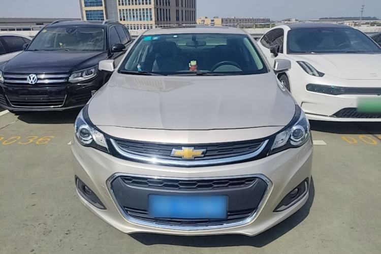 Used Chevrolet Malibu 2016 2.0L Automatic Luxury Edition Front
