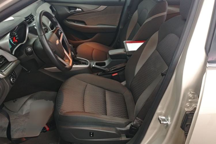 Used Chevrolet Malibu 2016 1.6T Automatic Comfort Edition Left Front Seat