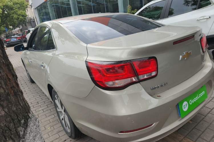 Used Chevrolet Malibu 2016 2.0L Automatic Luxury Edition Rear Left 45 Deg