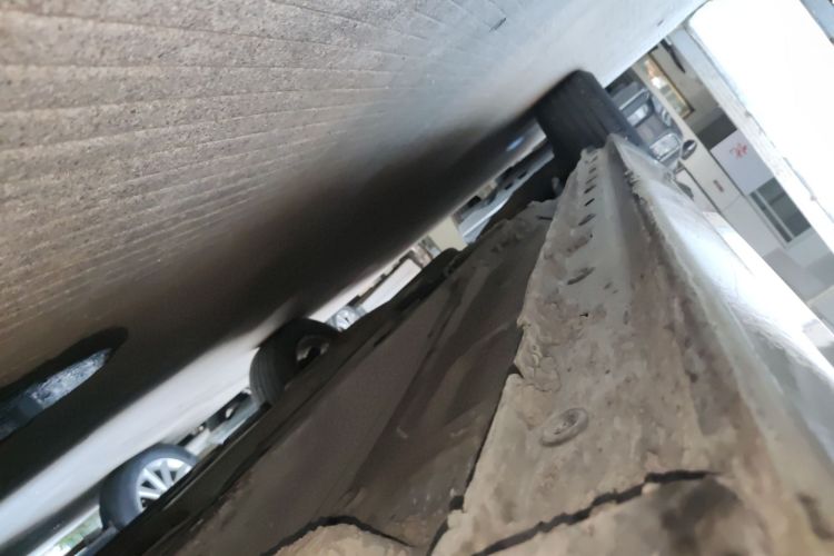Used Chevrolet Malibu 2016 1.6T Automatic Comfort Edition Right Side Sill