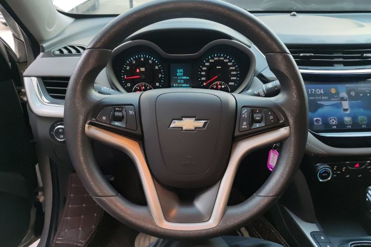 Used Chevrolet Malibu 2016 1.6T Automatic Comfort Edition Steering Wheel