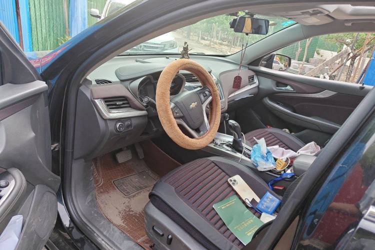Used Chevrolet Malibu 2017 1.5T Automatic Luxury Edition Driver Seat