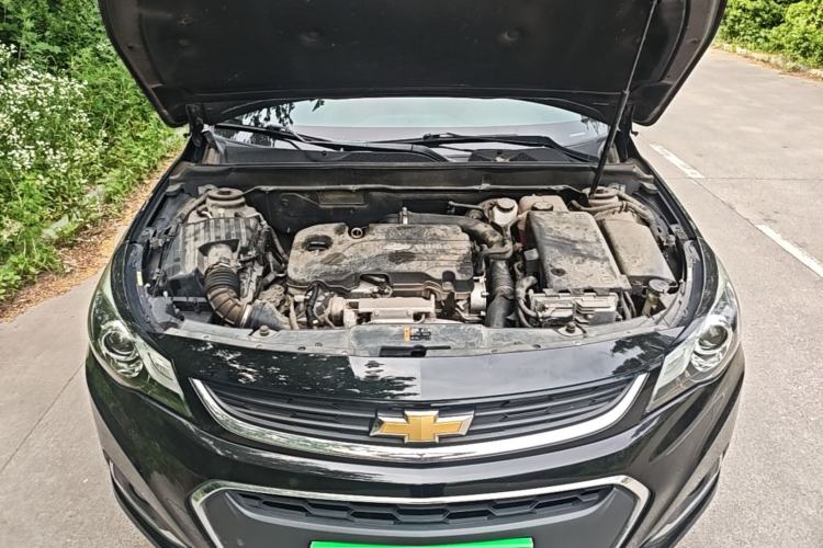 Used Chevrolet Malibu 2017 1.5T Automatic Luxury Edition Engine Bay