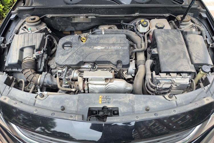 Used Chevrolet Malibu 2017 1.5T Automatic Luxury Edition Engine Bay
