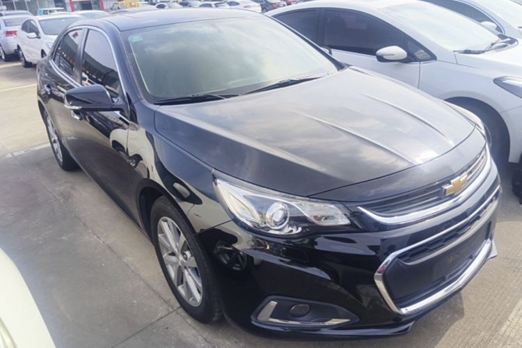 Used Chevrolet Malibu 2017 1.5T Automatic Luxury Edition Front Right 45 Deg