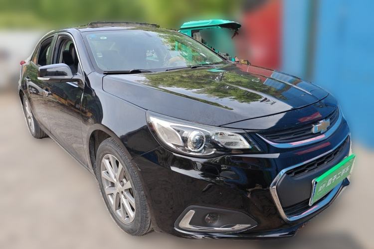 Used Chevrolet Malibu 2017 1.5T Automatic Luxury Edition Front Right 45 Deg