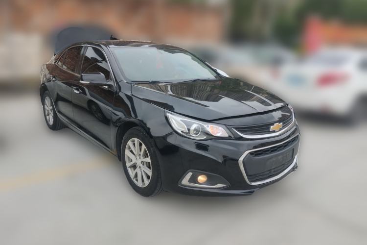 Used Chevrolet Malibu 2017 1.5T Automatic Luxury Edition Front Right 45 Deg