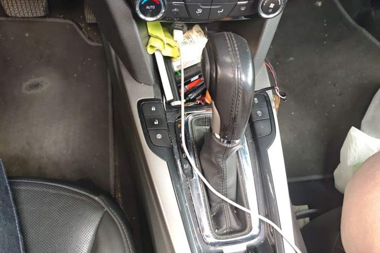 Used Chevrolet Malibu 2017 1.5T Automatic Luxury Edition Gear Lever