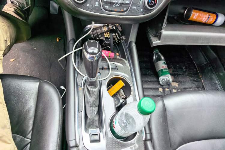 Used Chevrolet Malibu 2017 1.5T Automatic Luxury Edition Gear Lever