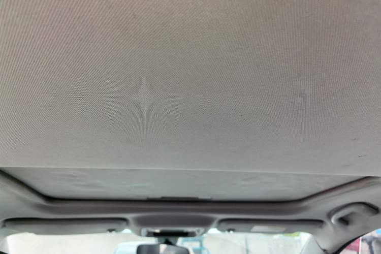 Used Chevrolet Malibu 2017 1.5T Automatic Luxury Edition Headliner