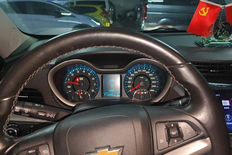 Used Chevrolet Malibu 2017 1.5T Automatic Luxury Edition Instrument Cluster