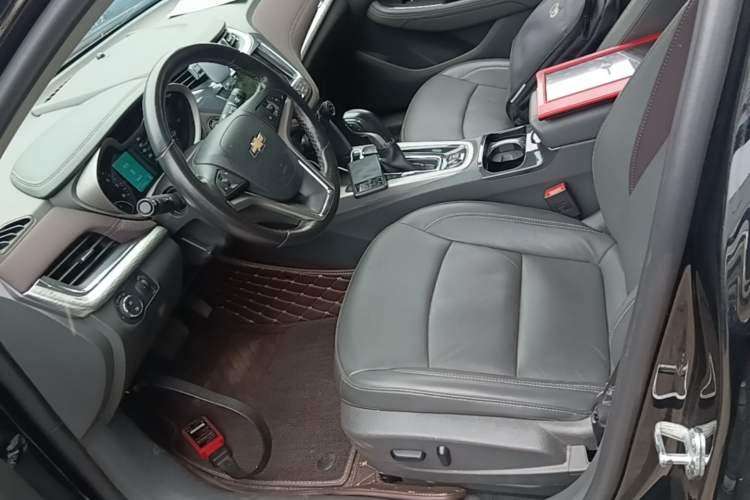 Used Chevrolet Malibu 2017 1.5T Automatic Luxury Edition Left Front Seat