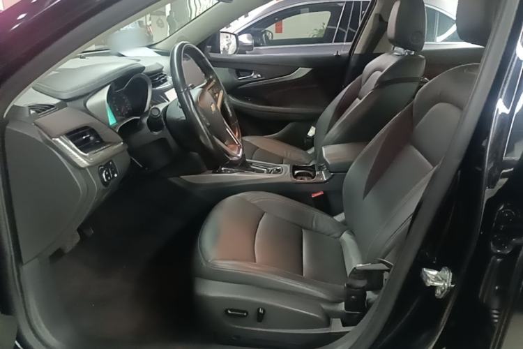 Used Chevrolet Malibu 2017 1.5T Automatic Luxury Edition Left Front Seat