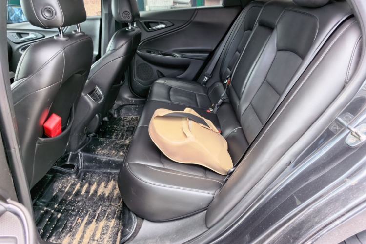 Used Chevrolet Malibu 2017 1.5T Automatic Luxury Edition Left Rear Seat