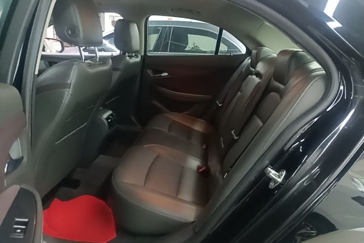 Used Chevrolet Malibu 2017 1.5T Automatic Luxury Edition Left Rear Seat