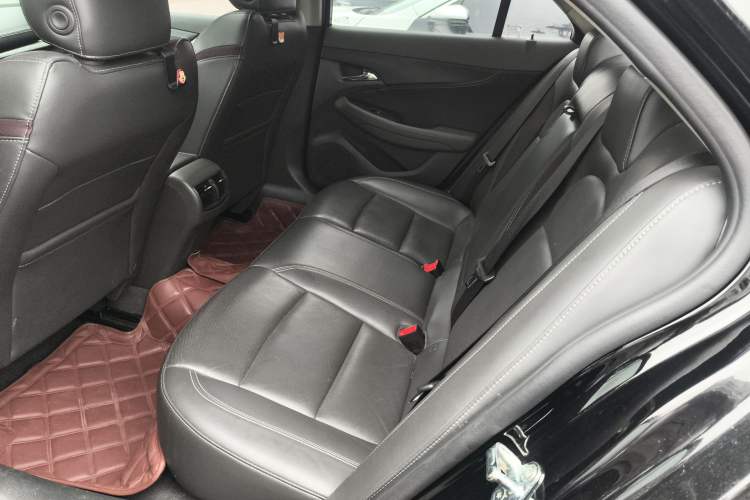 Used Chevrolet Malibu 2017 1.5T Automatic Luxury Edition Left Rear Seat