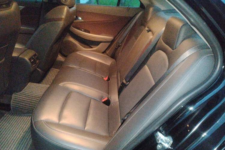 Used Chevrolet Malibu 2017 1.5T Automatic Luxury Edition Left Rear Seat