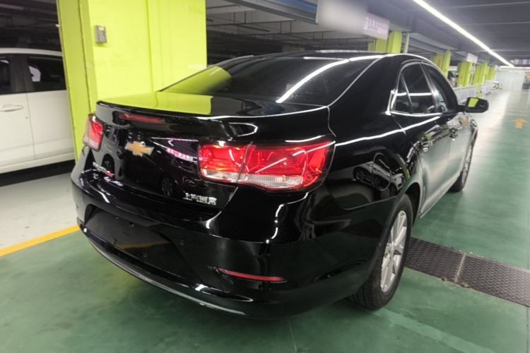 Used Chevrolet Malibu 2017 1.5T Automatic Luxury Edition Rear Right 45 Deg