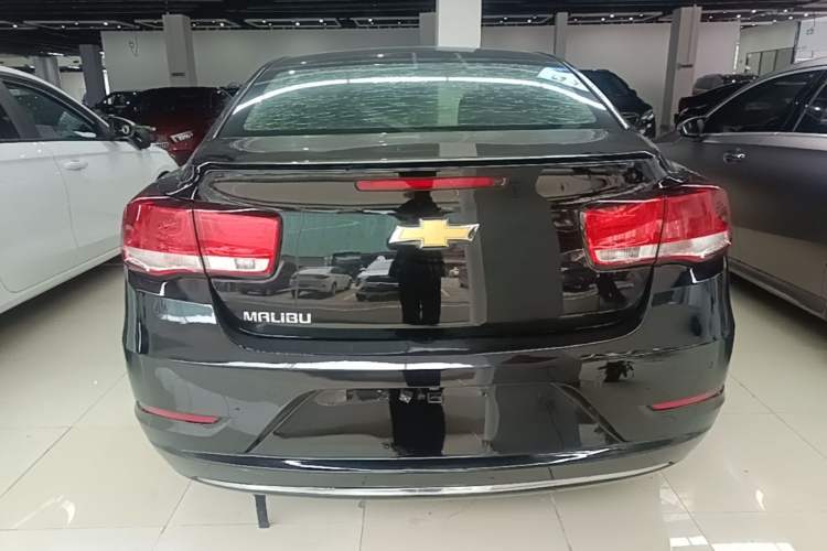 Used Chevrolet Malibu 2017 1.5T Automatic Luxury Edition Rear