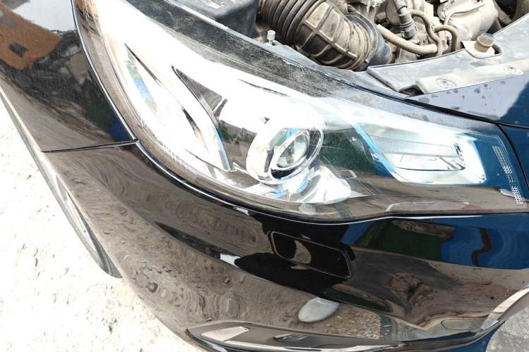 Used Chevrolet Malibu 2017 1.5T Automatic Luxury Edition Right Front Headlight