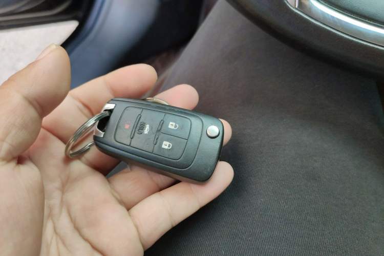Used Chevrolet Malibu 2017 1.5T Automatic Luxury Edition Vehicle Key