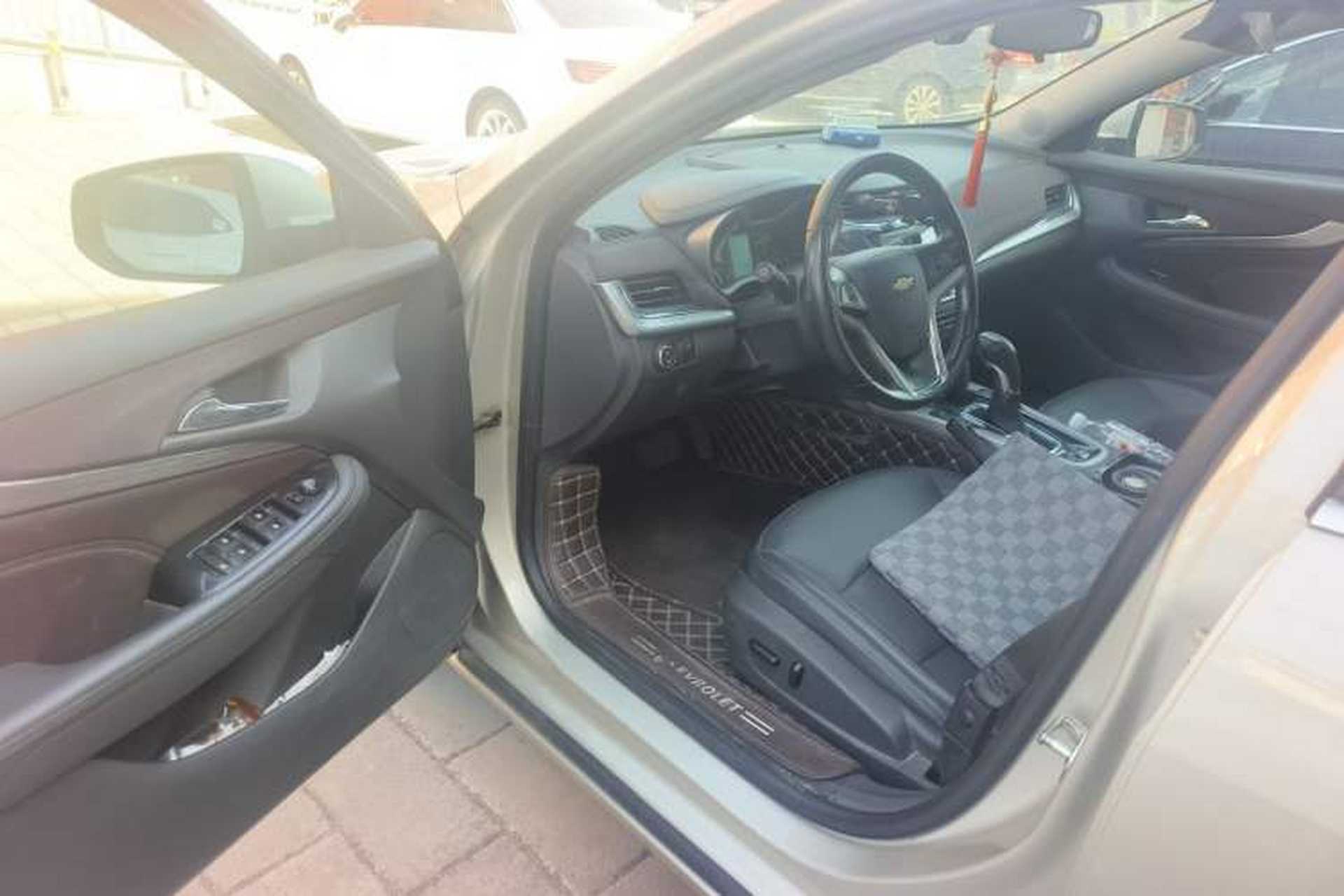 Used Chevrolet Malibu 2017 1.5T Automatic Luxury Edition Driver Seat